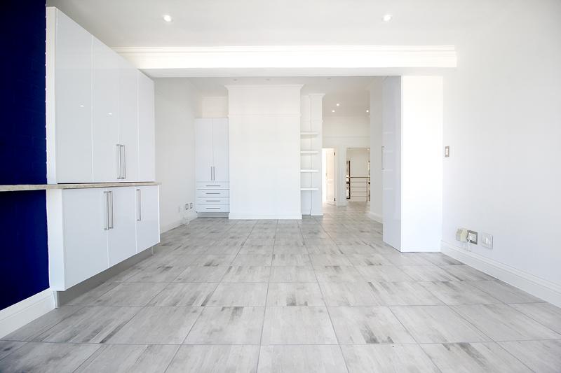 8 Bedroom Property for Sale in Reebok Western Cape